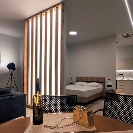 Astak Apartment Piraeus Exterior photo
